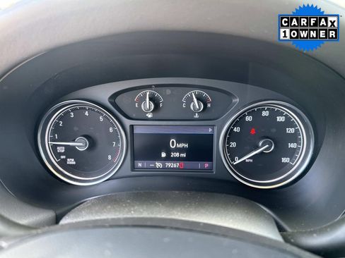 Used 2023 Buick Enclave Essence image 33