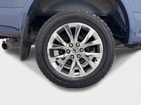 Used 2015 Ford F150 Lariat w/ Equipment Group 502A Luxury image 52