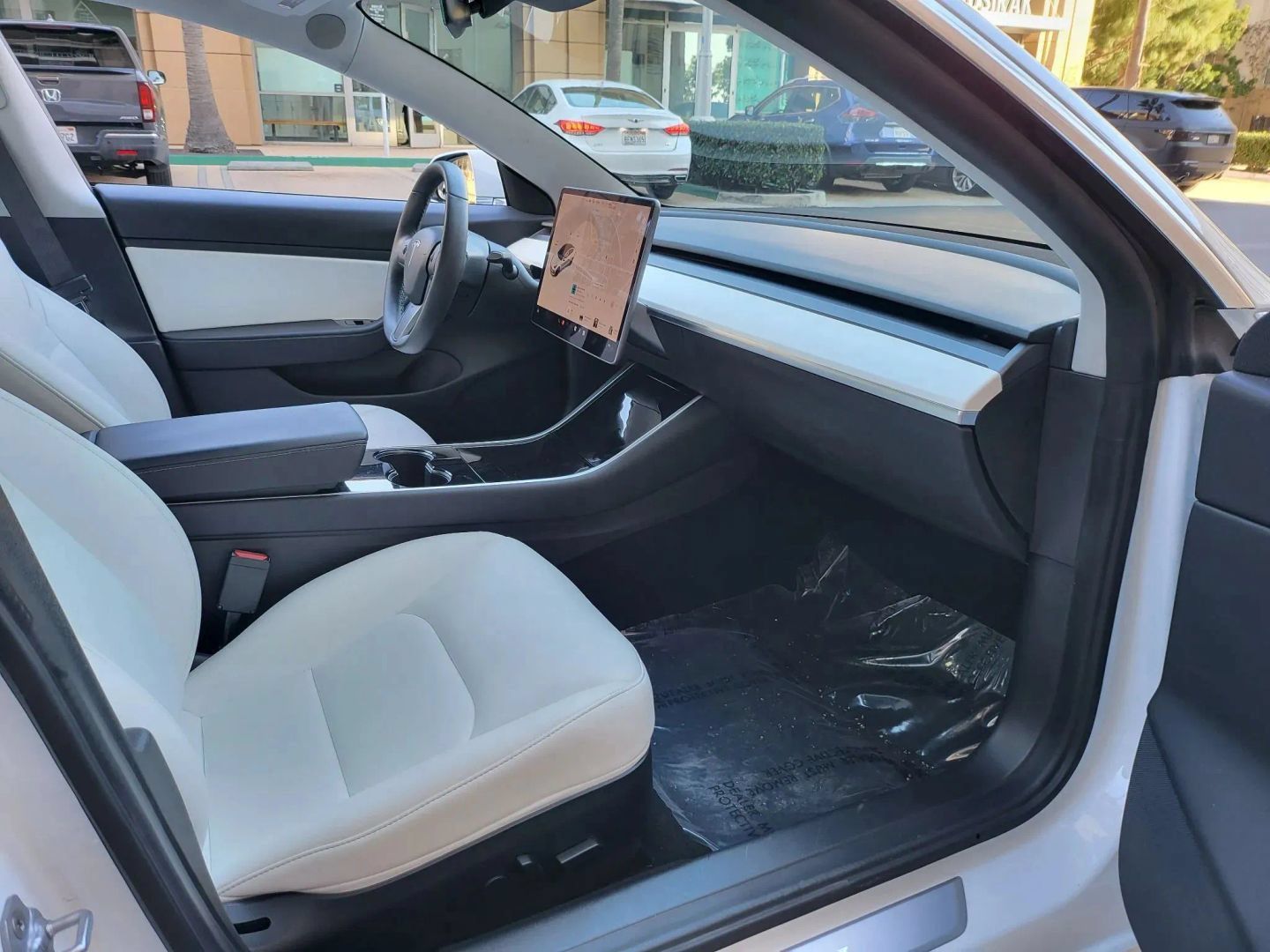 Used 2020 Tesla Model 3 Long Range AWD/4WD image 13