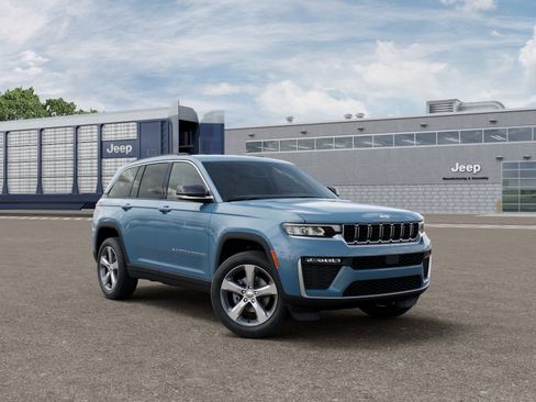 New 2026 Jeep Grand Cherokee Limited AWD/4WD image 5