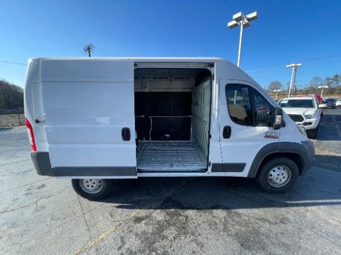 Used 2018 RAM ProMaster 2500 image 7