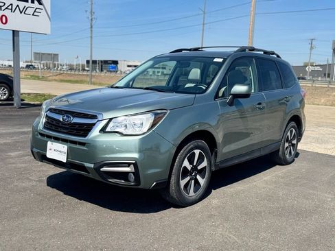 Used 2018 Subaru Forester 2.5i Limited AWD/4WD image 35
