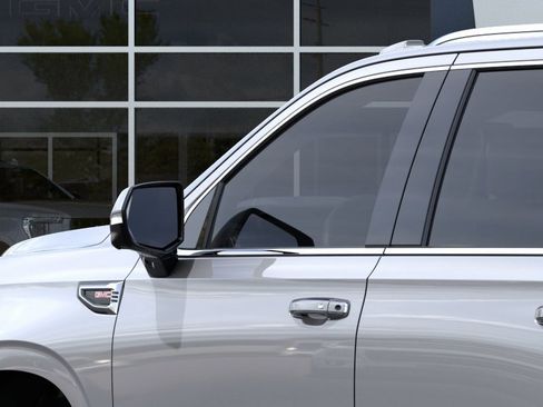 New 2026 GMC Yukon Denali image 13
