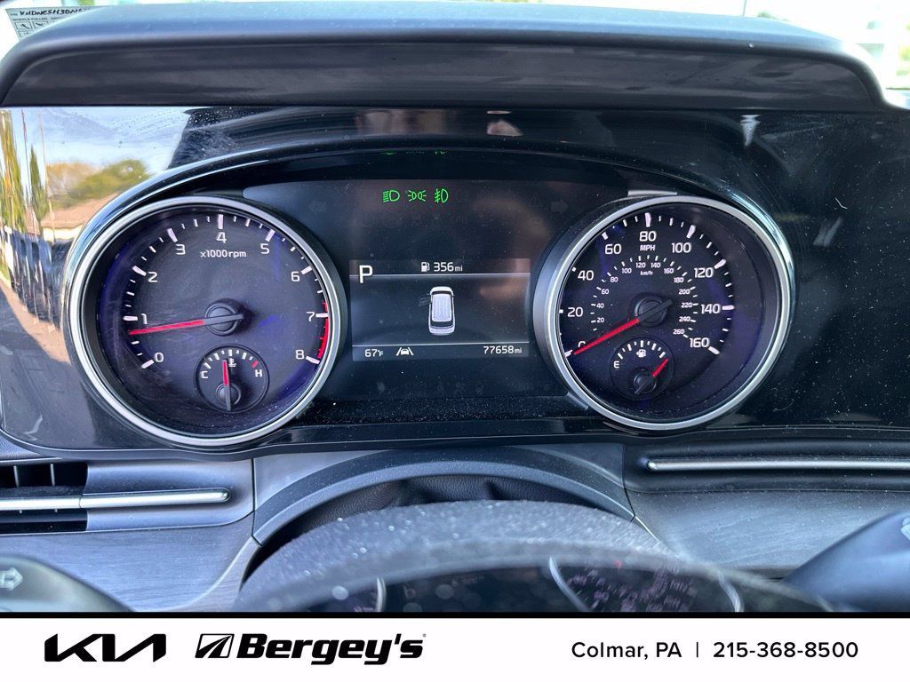 Used 2022 Kia Carnival SX FWD image 10