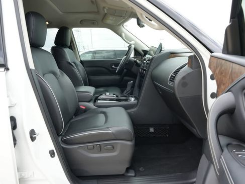 Used 2024 INFINITI QX80 Premium Select w/ Cargo Package AWD/4WD image 23