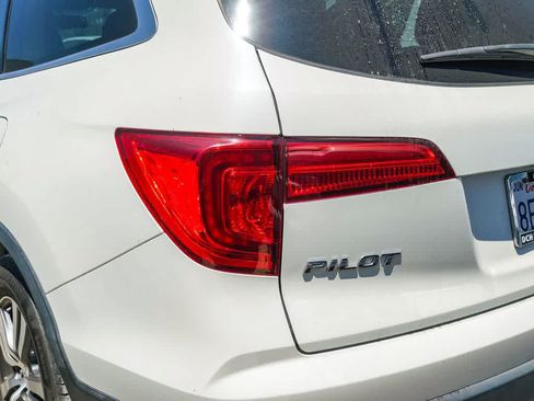 Used 2018 Honda Pilot EX-L image 12