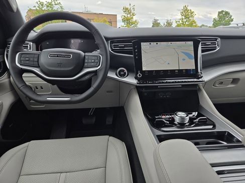 New 2026 Jeep Grand Wagoneer Limited AWD/4WD image 13