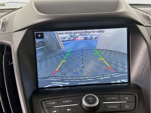 Used 2019 Ford Escape SE FWD image 13