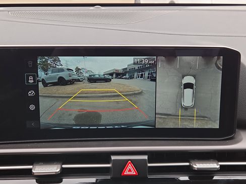 New 2026 Kia Sportage SX FWD image 11