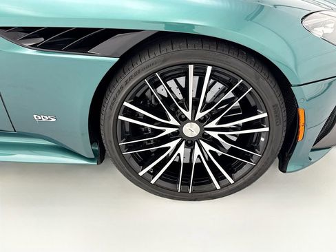 Used 2023 Aston Martin DBS Coupe RWD image 29