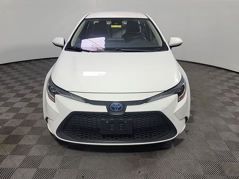 Used 2020 Toyota Corolla LE FWD image 12