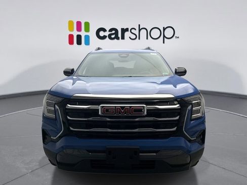 Used 2025 GMC Terrain Elevation w/ Elevation Premium Package AWD/4WD image 8