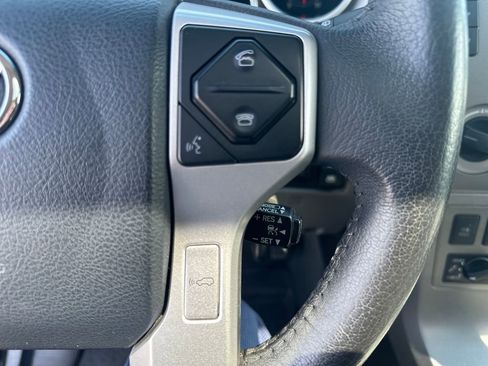Certified 2017 Toyota Sequoia Platinum AWD/4WD image 29