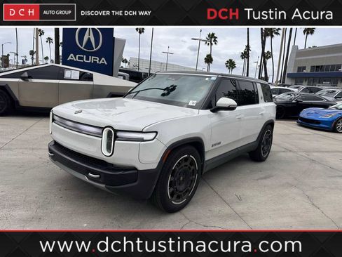 Used 2025 Rivian R1S Adventure AWD/4WD image 1