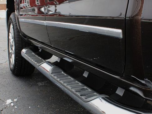 Used 2018 Chevrolet Silverado 2500 LTZ w/ Duramax Plus Package image 14