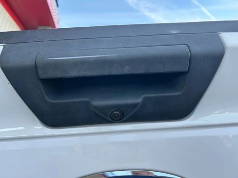 Used 2018 Ford F150 XLT w/ FX4 Off-Road Package image 21