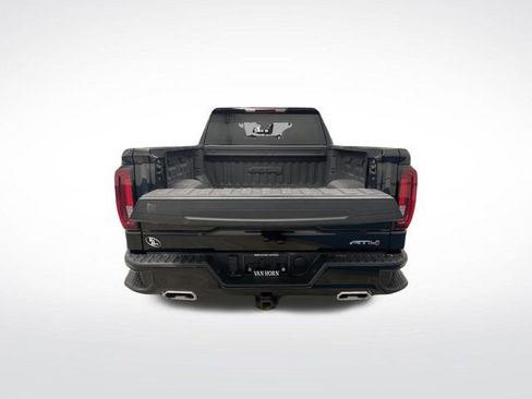 Used 2023 GMC Sierra 1500 AT4 image 17