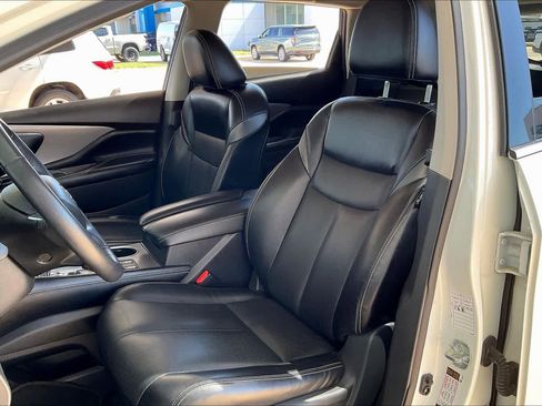 Used 2023 Nissan Murano SL AWD/4WD image 8