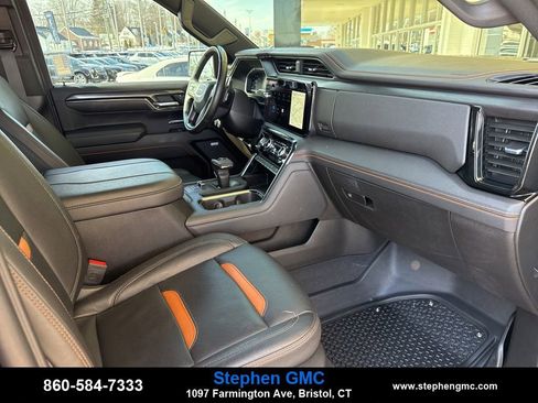 Used 2023 GMC Sierra 1500 AT4 w/ Technology Package image 25