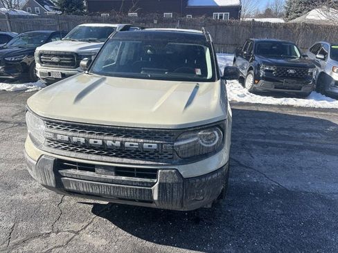 Used 2025 Ford Bronco Sport Big Bend w/ Convenience Package image 2