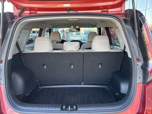 Used 2024 Kia Soul LX image 20