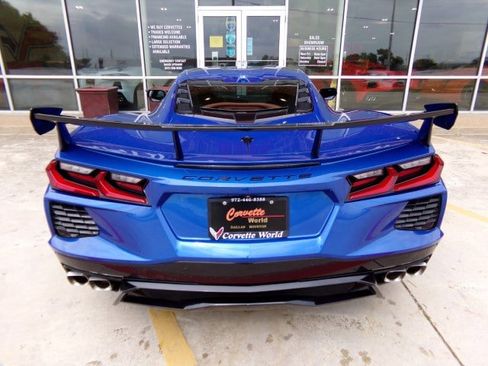Used 2022 Chevrolet Corvette Stingray Premium Cpe w/ Z51 Performance Package RWD image 7