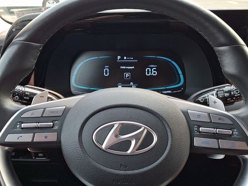 Certified 2024 Hyundai Palisade SEL FWD image 19