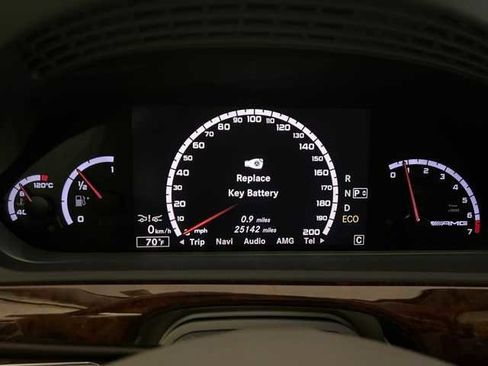 Used 2012 Mercedes-Benz S 63 AMG image 17