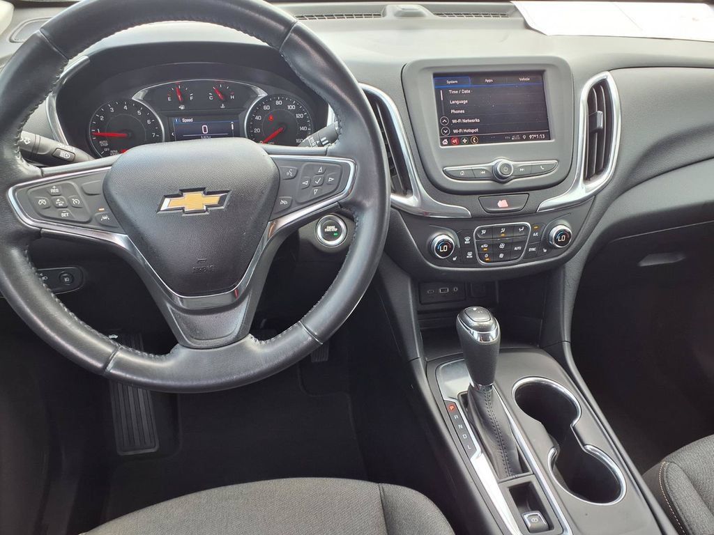 Used 2020 Chevrolet Equinox LT FWD image 14