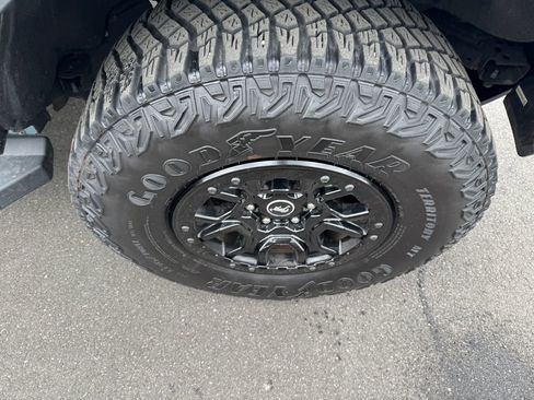 Used 2021 Ford Bronco Wildtrak AWD/4WD image 9