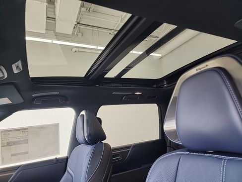New 2026 INFINITI QX80 4WD image 53