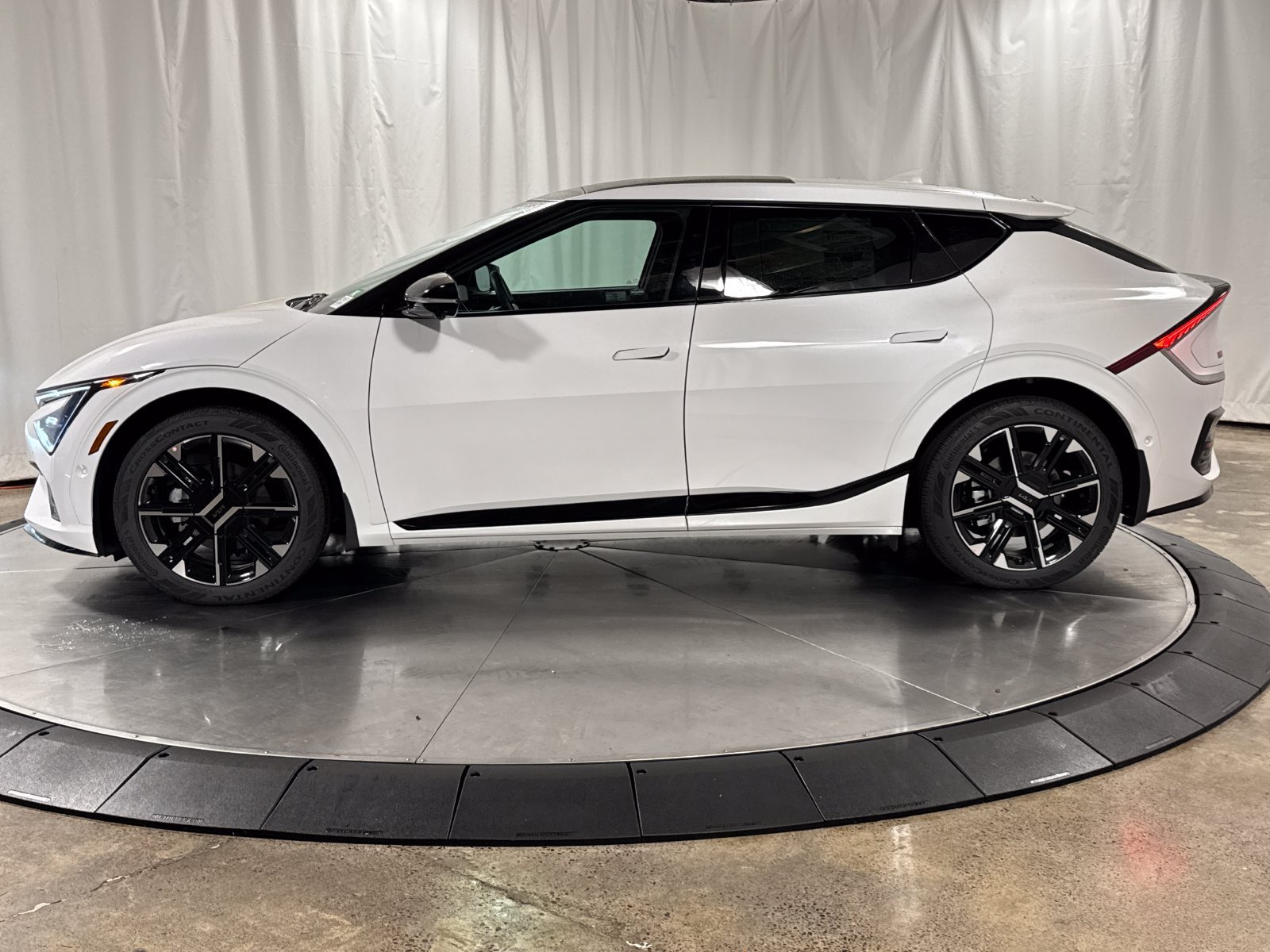 New 2026 Kia EV6 GT-Line AWD/4WD image 7