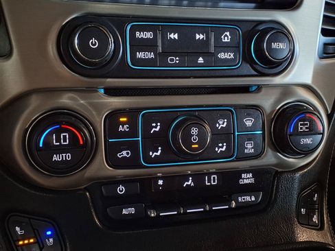Used 2019 GMC Yukon Denali w/ Denali Ultimate Black Edition AWD/4WD image 21