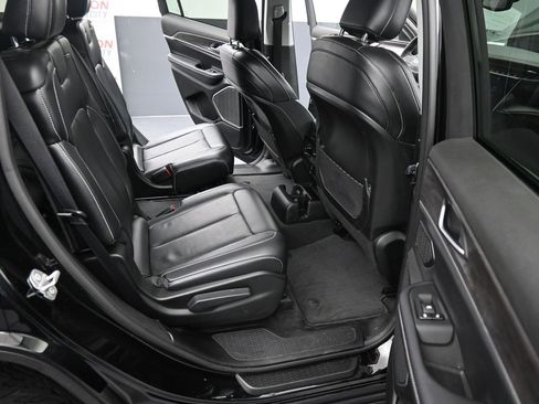 Used 2021 Jeep Grand Cherokee L Limited image 24