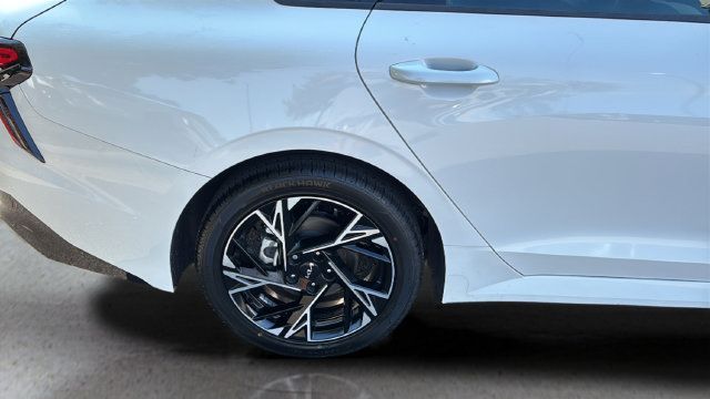 Used 2025 Kia K5 GT-Line FWD image 34