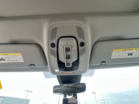 New 2026 Audi Q8 Prestige image 16