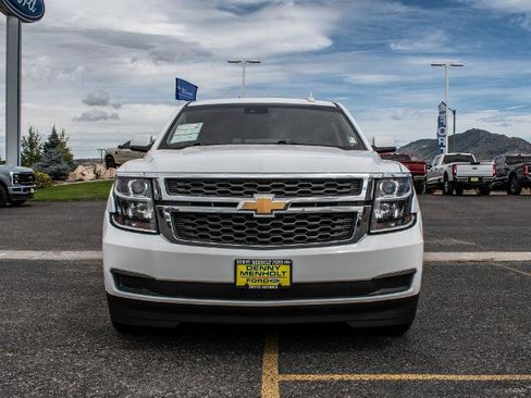 Used 2019 Chevrolet Tahoe LT AWD/4WD image 2