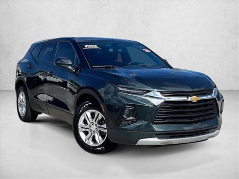 Used 2020 Chevrolet Blazer LT FWD image 12