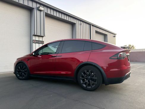 Used 2024 Tesla Model X AWD/4WD image 9
