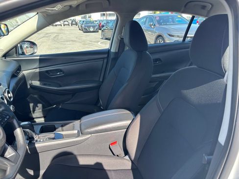 Used 2025 Nissan Sentra S FWD image 22