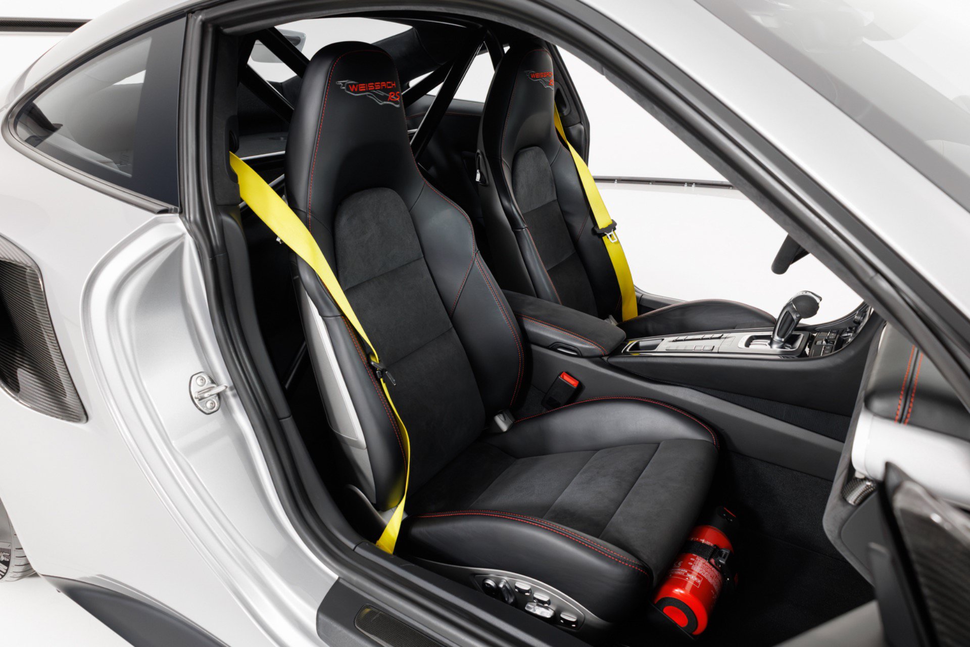 Used 2018 Porsche 911 GT2 RS RWD image 36