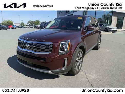 Used 2020 Kia Telluride S FWD image 1