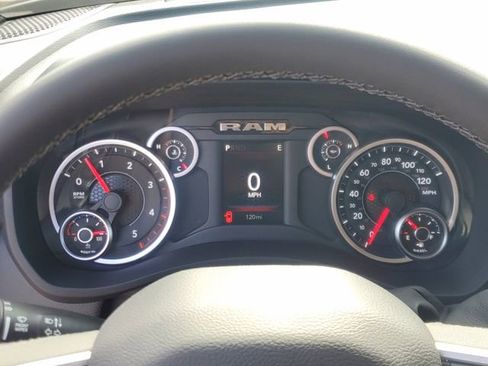 New 2026 RAM 2500 Big Horn AWD/4WD image 21