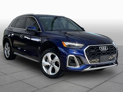 Used 2023 Audi Q5 2.0T Prestige w/ Prestige Package AWD/4WD image 3