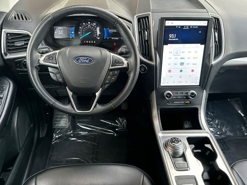 Used 2024 Ford Edge SEL AWD/4WD image 15