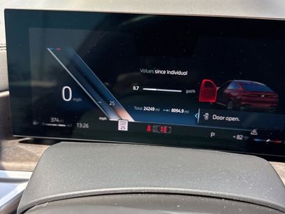 Used 2024 BMW X6 xDrive40i w/ Premium Package