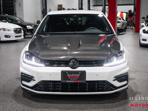 Used 2019 Volkswagen Golf R 4-Door AWD/4WD image 8