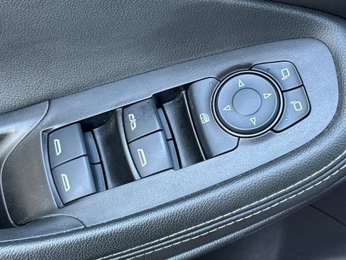 Used 2024 Buick Encore GX Preferred FWD image 12