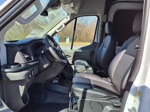New 2025 Ford Transit 250 148 Medium Roof w/ Load Area Protection Package image 10