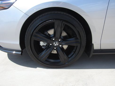 Certified 2025 Honda Accord Sport image 4